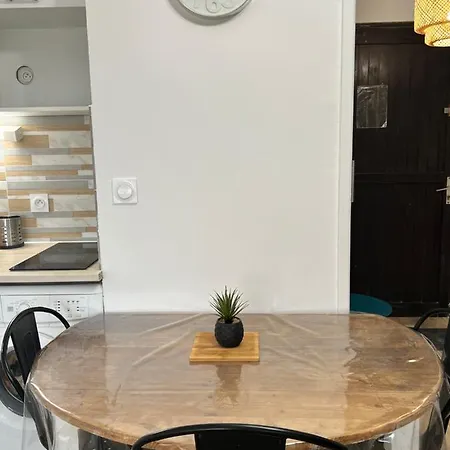 T1 Bis Avec Piscine Apartment